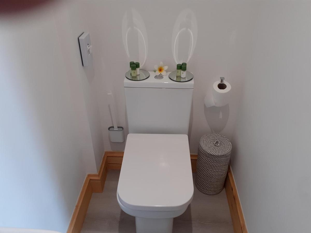 T H R E E B&B Inverness Buitenkant foto